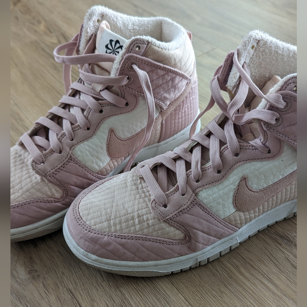 Nike Womens W Dunk High LX DN9909 100 Toasty - Size 9